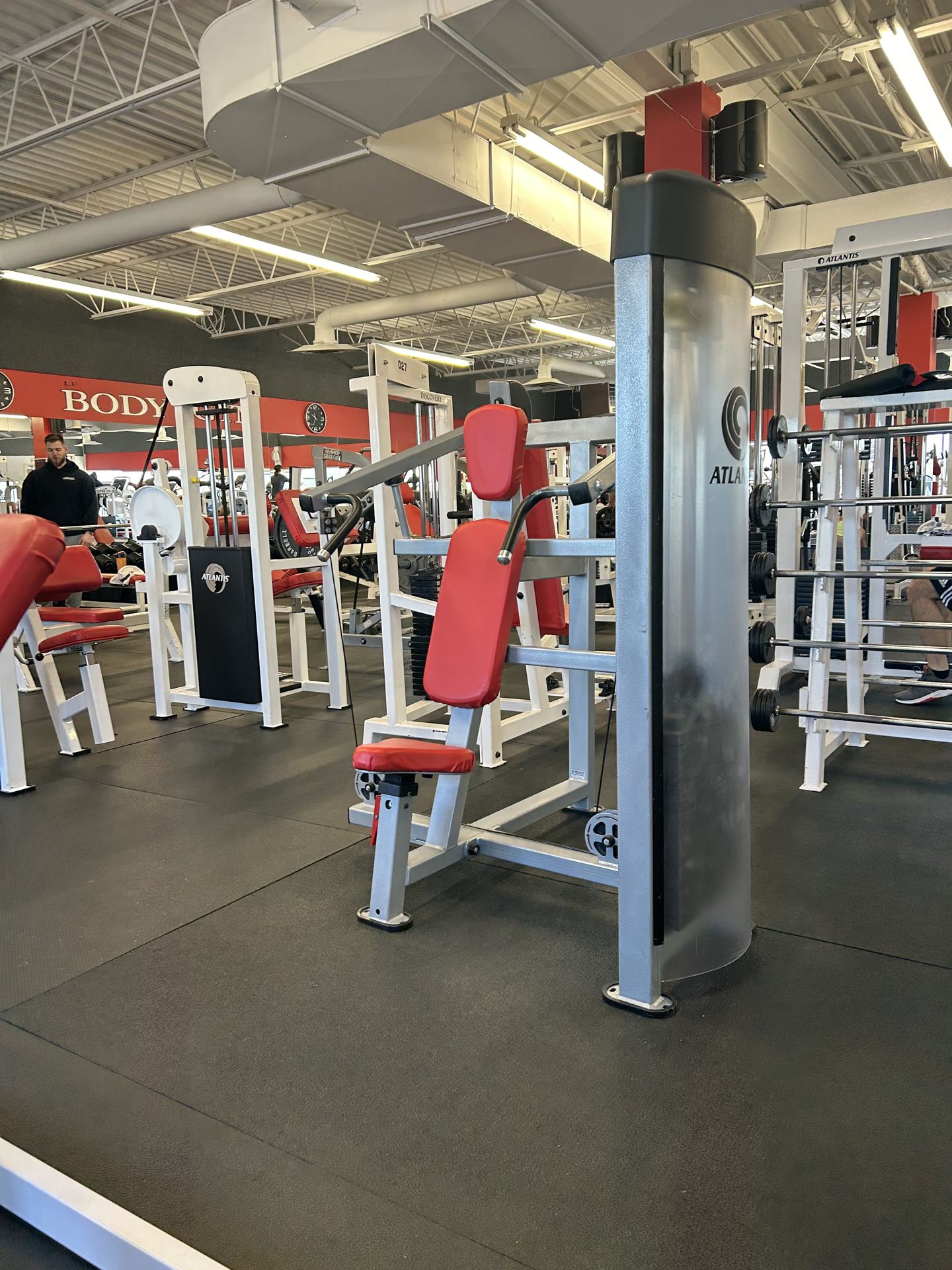 Machines Atlantis — zone musculation Body Gym